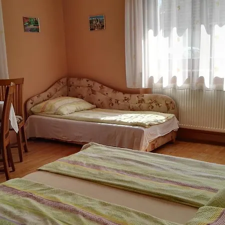 Apartmán Agnes Vendeghaz Gyula Exteriér fotografie